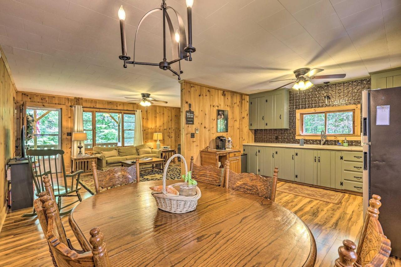 Villa Peaceful Roaring Gap Retreat With Fire Pit And Patio! Exterior foto