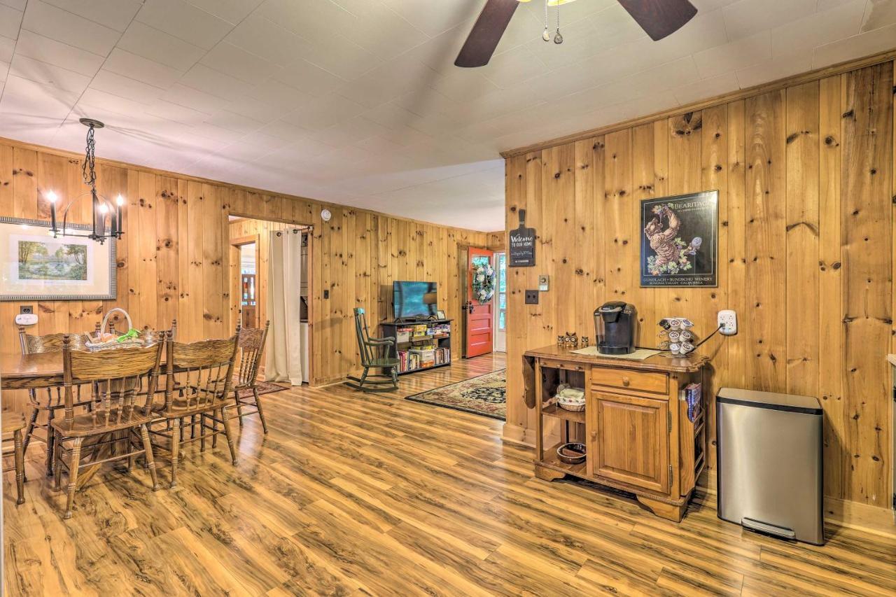 Villa Peaceful Roaring Gap Retreat With Fire Pit And Patio! Exterior foto
