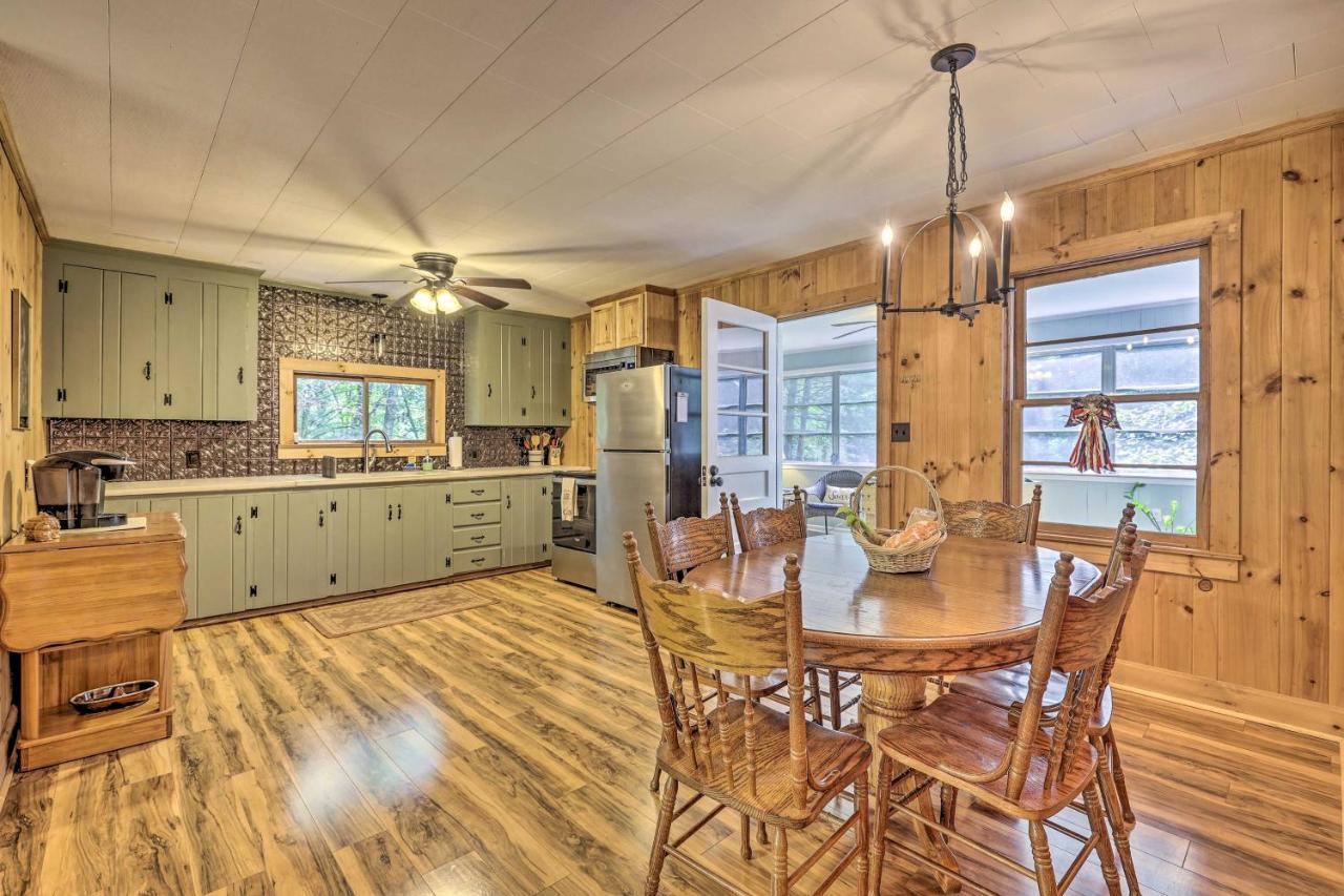 Villa Peaceful Roaring Gap Retreat With Fire Pit And Patio! Exterior foto