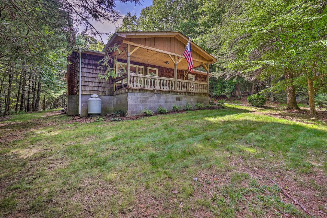 Villa Peaceful Roaring Gap Retreat With Fire Pit And Patio! Exterior foto